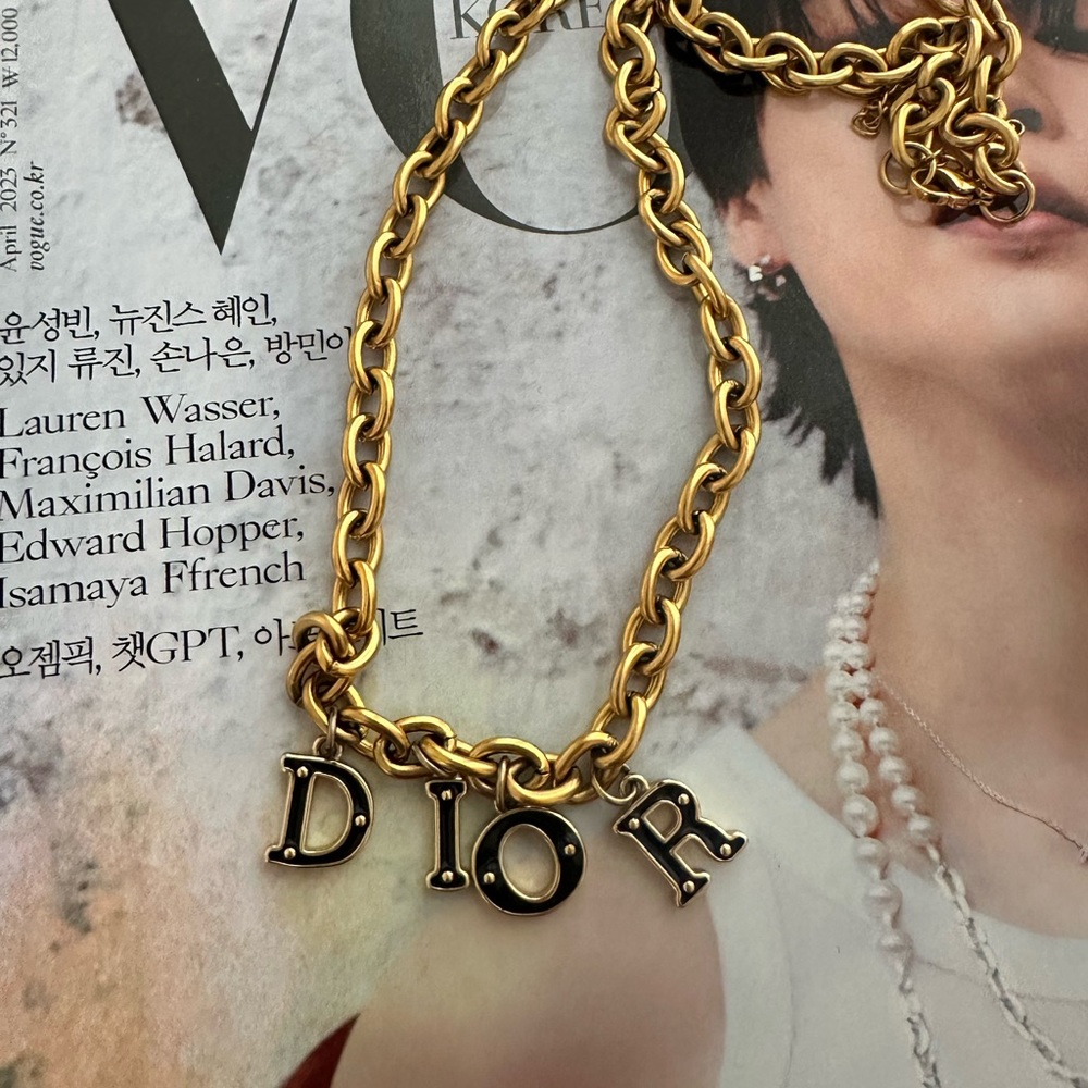 Ahava jewels Dior choker